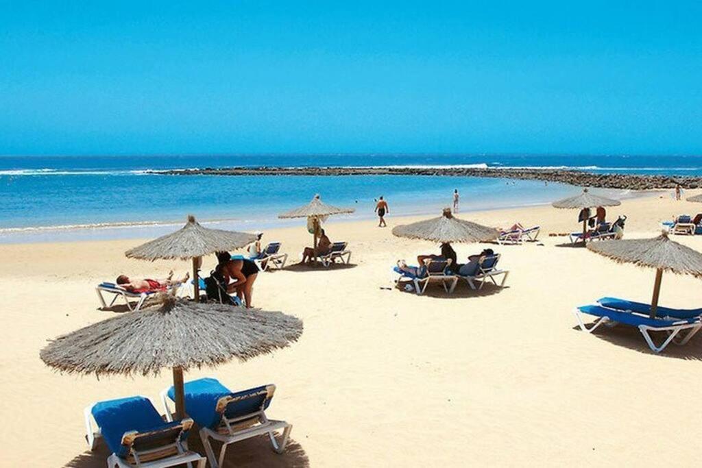 206 Pueblo Pescadores Caleta De Fuste Exterior photo